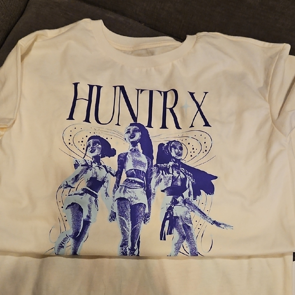 Netflix-KPOP DEMON HUNTERS Bundle Of 2 Tee's